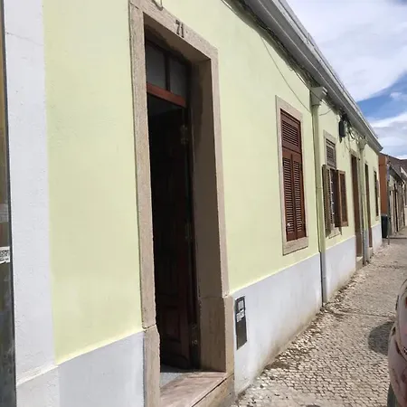 Beato Typical House Лиссабон